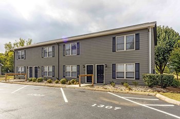 Off Street Parking Facility at Smoky Crossing Apartments, Seymour, 37865